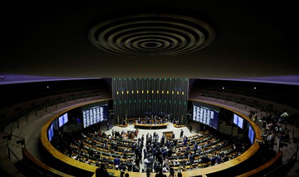 Secretários retomam mandatos na Câmara para tentar barrar PEC dos Precatórios
