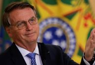 “Sou presidente, não tenho como decidir questões da pandemia”, diz Bolsonaro
