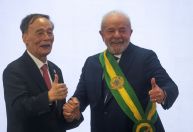 Lula diz ter recebido carta de Xi sobre maior cooperação entre Brasil e China
