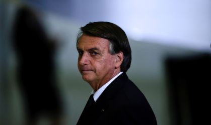 Adversários de Bolsonaro, ministros do STF e jornalistas foram alvos de espionagem por servidores da Abin presos pela PF