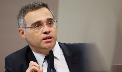 STF tem 4 votos para liberar governo a quitar precatórios até 2026; Mendonça suspende julgamento