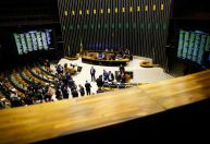 Contra resistência, governo sugere a relator ajuste na reforma tributária