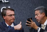 “Mandei mensagem para Bolsonaro e não fui respondido”, diz Lira sobre votação da reforma tributária