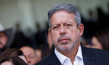 Aprovação da reforma tributária ficará marcada na história do Brasil, diz Lira