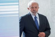 Lula anuncia empréstimo de R$ 1 bilhão do BNDES para recuperar economia de cidades do RS