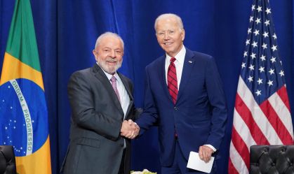 Progresso ou retrocesso? Especialistas divergem sobre acordo trabalhista entre Lula e Biden