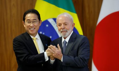 Lula aceita convite do premiê japonês para visitar o Japão em 2025