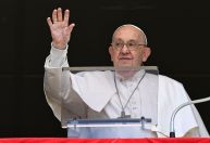 Análise: Francisco deixa Igreja melhor num mundo pior