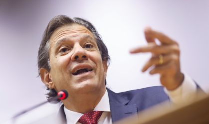 Haddad destaca preocupação com alta de créditos tributários e diz que esclarecerá empresários sobre MP