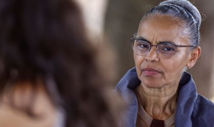 Comissão do Senado discute convocação de Marina Silva nesta terça (17)