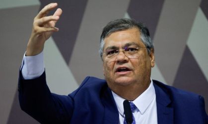 Dino autoriza governo a abrir crédito fora da meta fiscal para combate a incêndios
