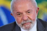 Lula veta blindagem orçamentária de agências reguladoras e do seguro rural
