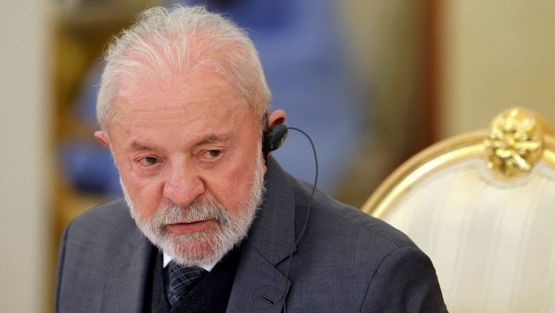 Imagem de destaque do post: Após quadro de labirintite, Lula passa por nova avaliação médica nesta 3ª