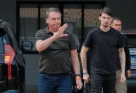 Filhos dizem que Bolsonaro estaria em crise e médicos foram acionados