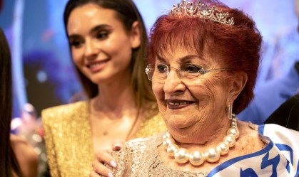 Concurso em Israel premia "Miss Sobrevivente do Holocausto" de 86 anos