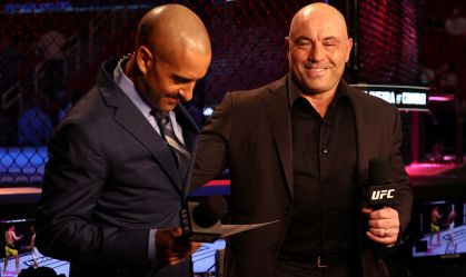 Joe Rogan recebe proposta de US$ 100 mi da plataforma conservadora Rumble