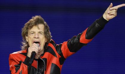 Mick Jagger testa positivo para Covid-19 e adia show em Amsterdã