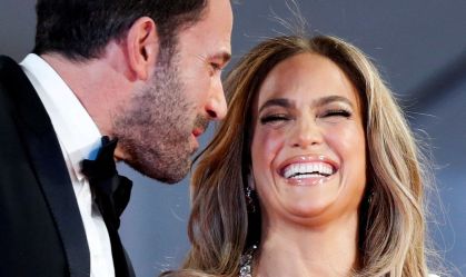 Jennifer Lopez e Ben Affleck se casam em Las Vegas