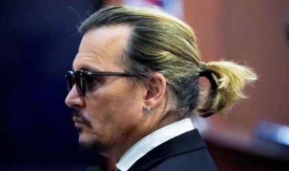 Johnny Depp vai depor em caso de difamação contra ex-mulher Amber Heard
