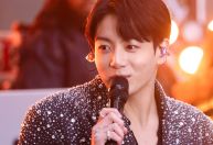 Jung Kook, do BTS, diz que iniciará serviço militar na Coreia do Sul em dezembro
