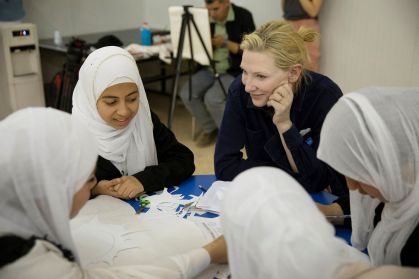 Cate Blanchett em campo de refugiados na Jordânia