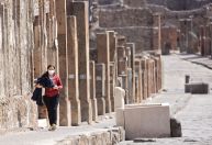Em Pompeia, arqueólogos encontram esboços de gladiadores feitos por crianças