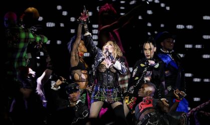Em dia de Lady Gaga, Madonna faz publicação lembrando show em Copacabana