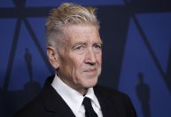 Diagnosticado com enfisema, David Lynch diz que começou a fumar com 8 anos