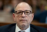 Harvey Weinstein é acusado formalmente por outros crimes sexuais