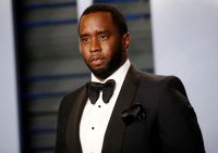 Sean "Diddy" Combs é liberado de solitária na prisão, diz site