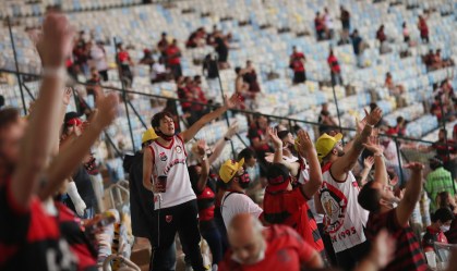 Rio libera presença de 100% de público nos estádios da capital