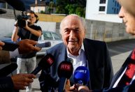 Ex-presidente da Fifa, Blatter diz que Copa do Mundo em seis países é um “absurdo”