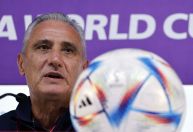 Lidar com pressão deve ser natural para o Brasil, diz Tite