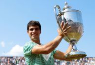 Alcaraz chega confiante a Wimbledon, mas diz: “O principal favorito é Djokovic”