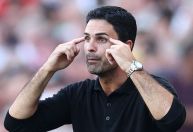 Nova lesão no Arsenal faz Arteta olhar para o mercado: "Estamos atentos"