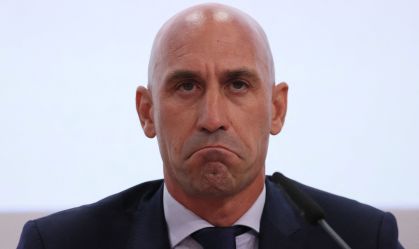 Ex-presidente da Federação Espanhola nega ter recebido dinheiro "irregular"