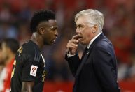 Ancelotti alfineta ano de Vinicius Júnior e aponta versão ideal na Seleção