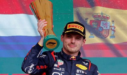 Max Verstappen chama o Grande Prêmio de Las Vegas de "99% show, 1% esporte"
