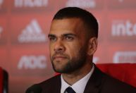 Daniel Alves: veja as regras e condições da liberdade provisória