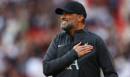 Liverpool anuncia retorno de Klopp, dois meses após despedida do técnico