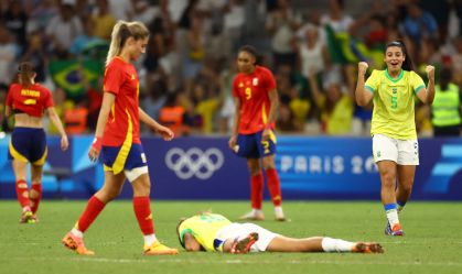Brasil cai e Espanha lidera ranking do futebol feminino da Fifa