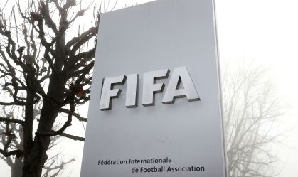 Tribunal: Regras de transferências de jogadores violam leis da União Europeia