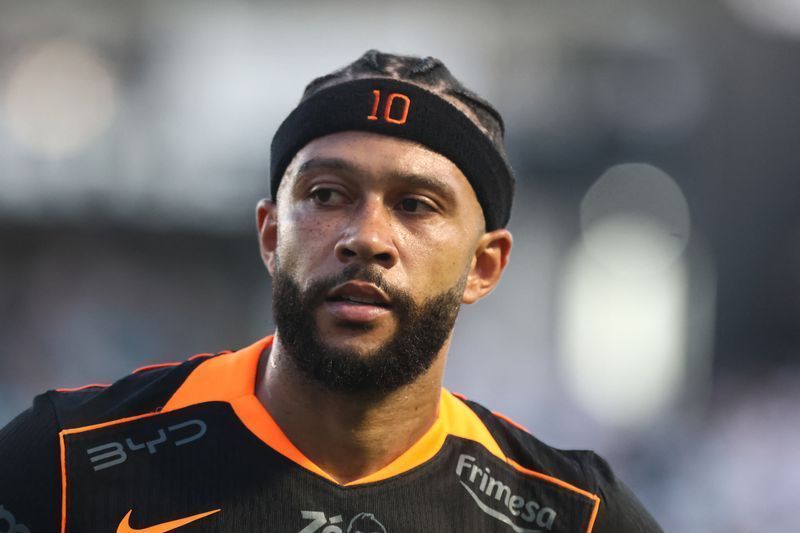 Garro abre o jogo sobre saída de Memphis do Corinthians: “As coisas chegam”