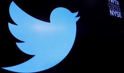 Usuários descontentes com compra do Twitter por Musk têm poucas alternativas