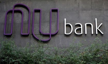 Nubank pretende obter licença bancária no Brasil em 2026