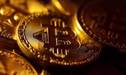 Criptomoedas: bitcoin recua em meio a CPI dos EUA e acordo comercial