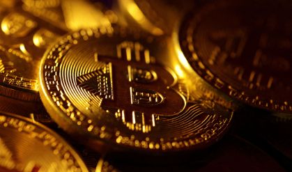 Representação física do bitcoin em foto de ilustração