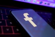 Spam no Facebook: entenda por que o feed está poluído com conteúdo aleatório