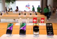 Apple planeja iPhone dobrável e de vidro em 2027; veja as possibilidades
