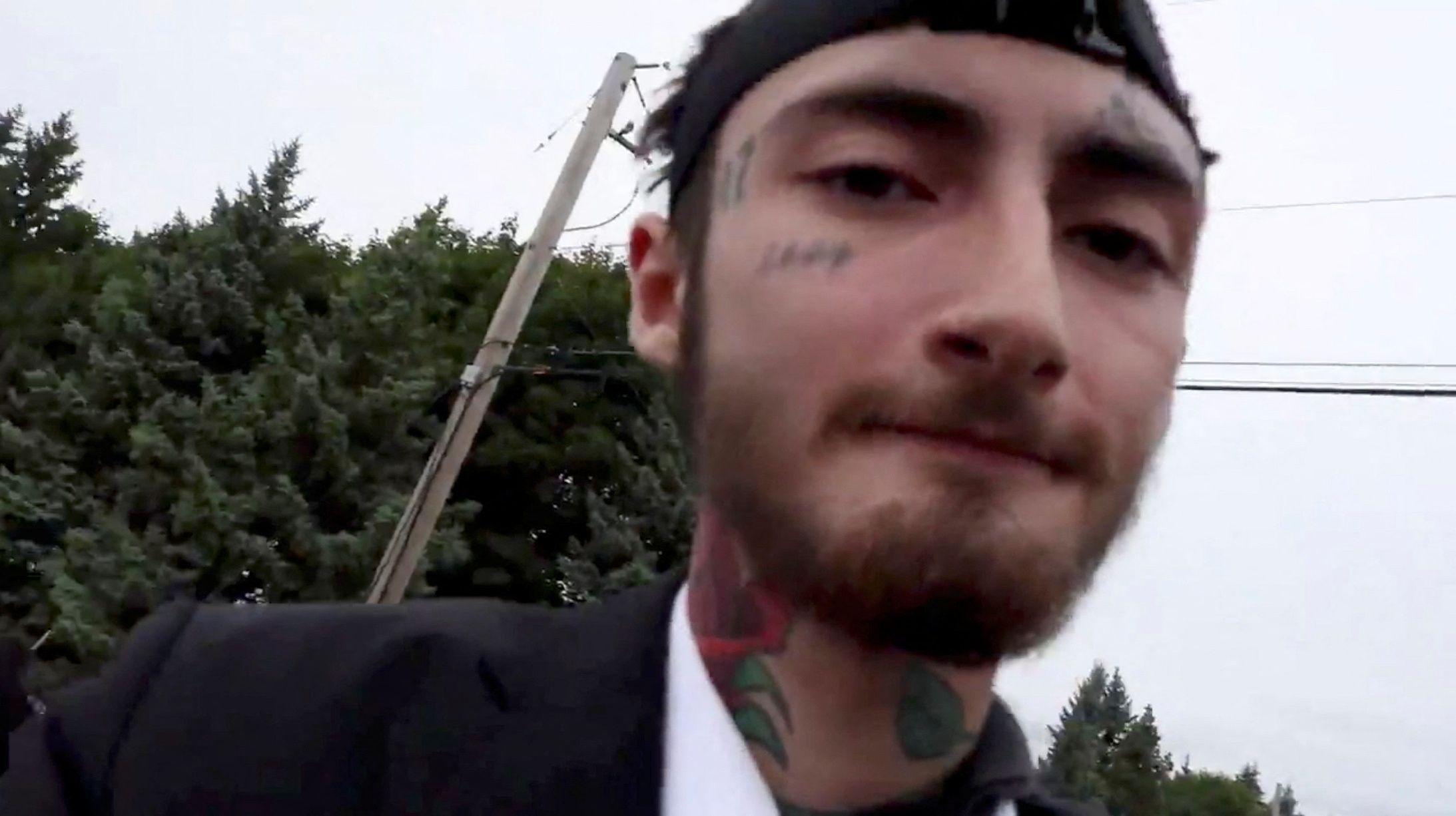 Robert (Bob) E. Crimo III em imagem obtido de vídeo
